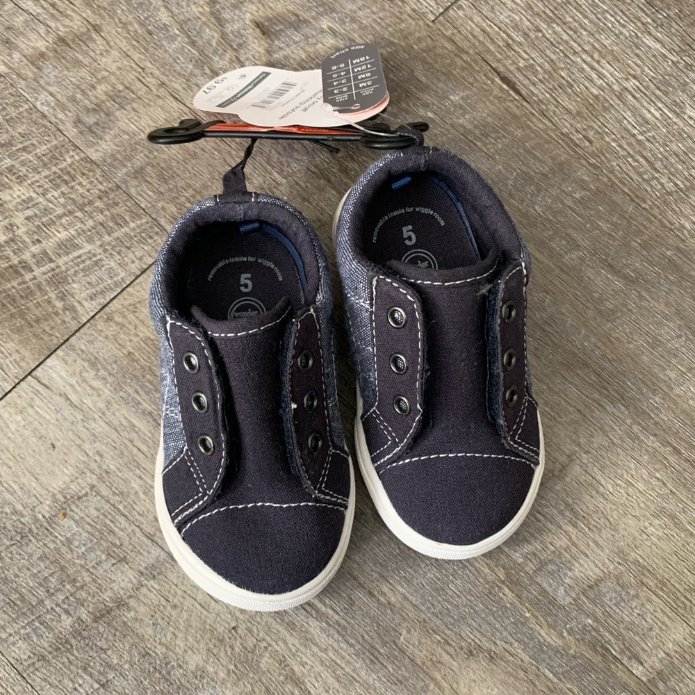 Wonder Nation Baby Boy Laceless Canvas Sneakers